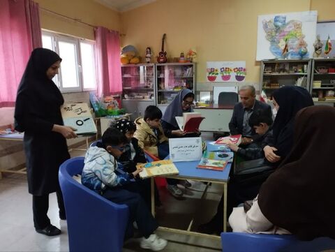 ویژه برنامه های هفته کتاب و کتاب خوانی در مراکز کانون پرورش فکری کودکان و نوجوانان استان آذربایجان غربی