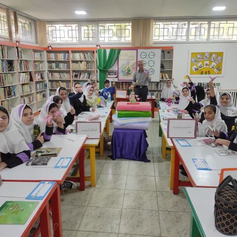 ویژه برنامه های هفته کتاب و کتاب خوانی در مراکز کانون پرورش فکری کودکان و نوجوانان استان آذربایجان غربی