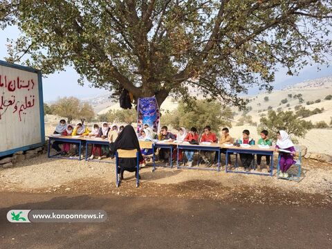 «بخوانیم برای ایران» در آبید بویر؛ اجرای برنامه‌های کتاب‌محور برای دانش‌آموزان عشایری