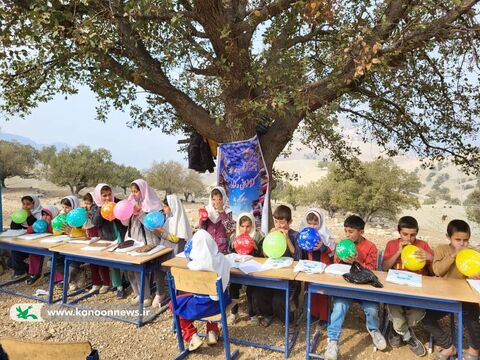 «بخوانیم برای ایران» در آبید بویر؛ اجرای برنامه‌های کتاب‌محور برای دانش‌آموزان عشایری