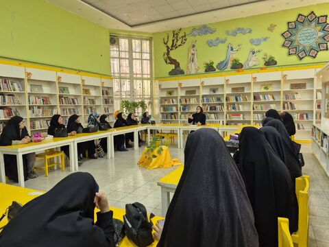 آیین‌ها و برنامه‌های نکوداشت هفته‌ی ملی کتاب در مراکز کانون استان اصفهان/ آلبوم۴