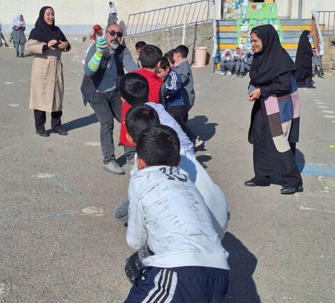 برنامه‌های هفته کتاب با کاروان «پیک امید» در مرادلوی ارشق