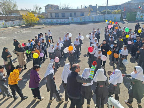 برنامه‌های هفته کتاب با کاروان «پیک امید» در مرادلوی ارشق