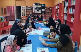 فعالیت باشگاه کتابخوانی «مادر و کودک» در مرکز فرهنگی ۲ گناباد