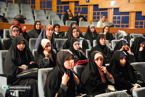 حضور دانشجویان دانشگاه هنر درکانون از تماشای انیمیشن تا آشنایی با فرایند تولید