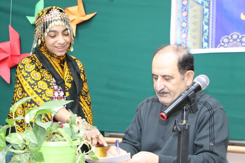 برنامه‌ی ادبی دوپنجره کانون گلستان با حضور محمود پوروهاب