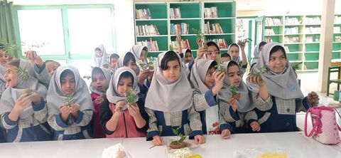 مراکز کانون فارس میزبان جشن هفته‌ کتاب و کتاب‌خوانی