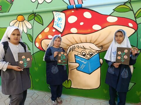 فعالیت‌های مرکز تایباد در هفته کتاب