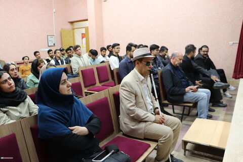 برنامه‌ی ادبی دوپنجره کانون گلستان با حضور محمود پوروهاب(۱)