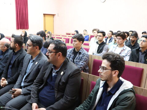 برنامه‌ی ادبی دوپنجره کانون گلستان با حضور محمود پوروهاب(۱)