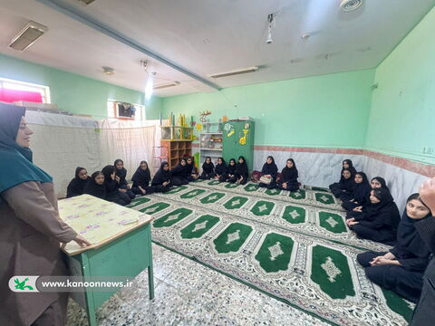 ویژه‌برنامه‌های هفته کتاب و کتاب‌خوانی در مراکز کانون استان بوشهر ۴