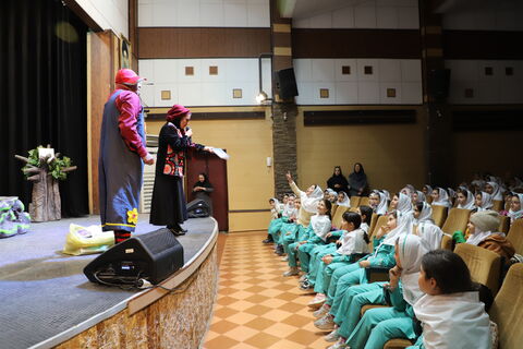 گزارش تصویری برگزاری چهارمین نمایشگاه تخصصی کتاب کودک و نوجوان به همت کانون استان قزوین