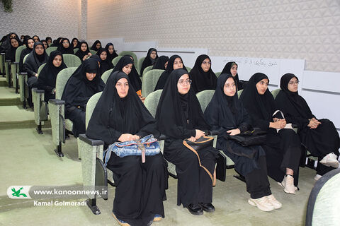 کارگاه قصه‌گویی و تشریح جشنواره بین‌المللی در لرستان