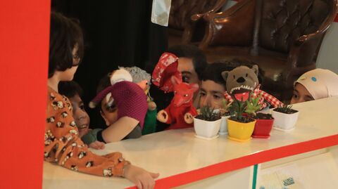 جشن روز کتاب با کارگاه‌های خلاقانه و حضور جماالدین اکرمی در مرکز ۲۶