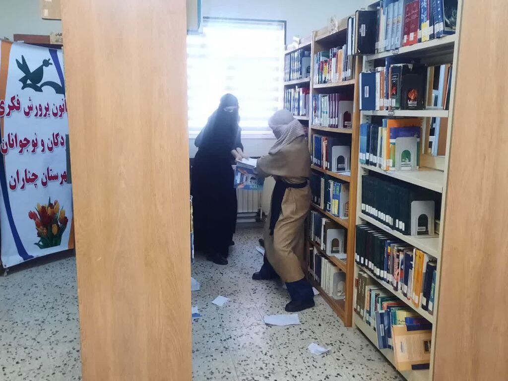 سفری اسرارآمیز به کتابخانه‌ای در دل تاریخ در مرکز فرهنگی چناران