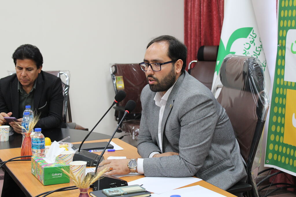 رونمایی از پوستر جشنواره بازیهای بومی-محلی با حضور نائب رئیس مجلس در کانون همدان