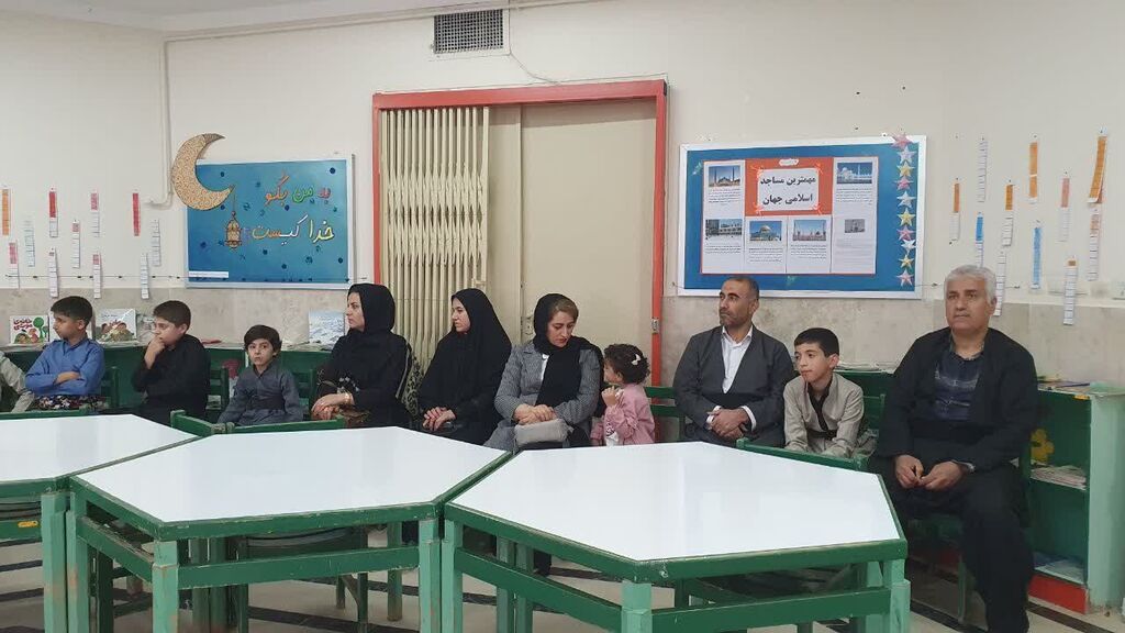 مرکز جوانرود میزبان "دورهمی کتاب" شد