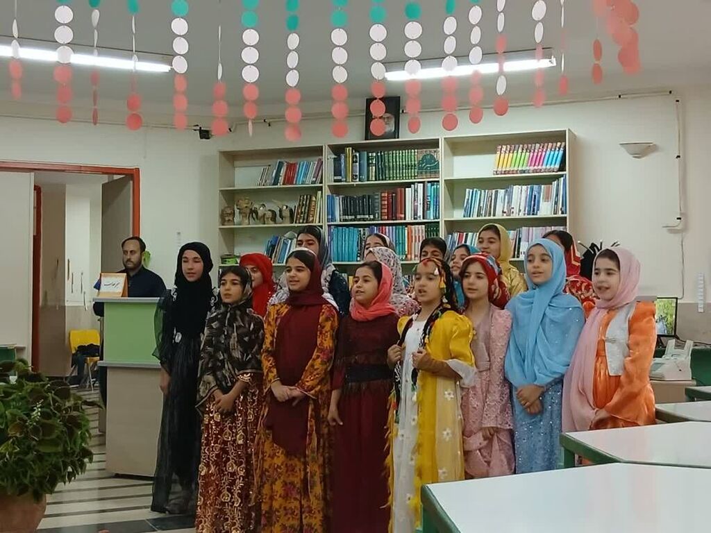 مرکز جوانرود میزبان "دورهمی کتاب" شد