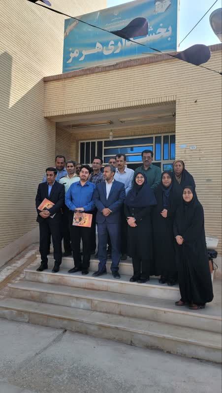  کتاب و کتابخوانی زیرساخت اصلی برنامه‌های کانون است