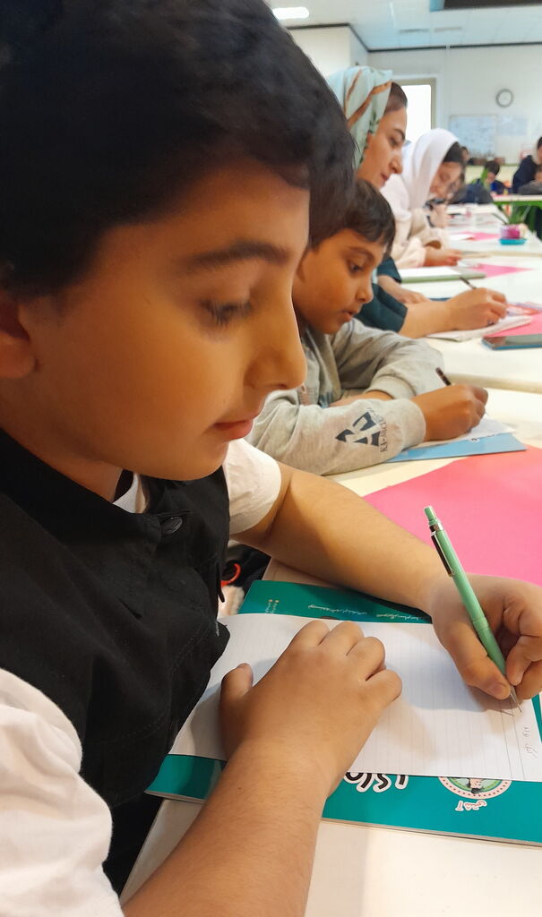 ویژهبرنامه هفته کتاب و کتابخوانی با حضور شهرام شفیعی در مرکز ۳۷ برگزار شد