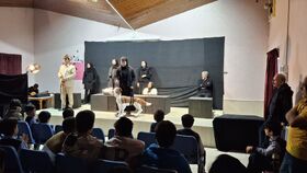 اجرای نمایش «هاپولری» هنرمندان نابینا و کم‌بینا در گنبدکاووس