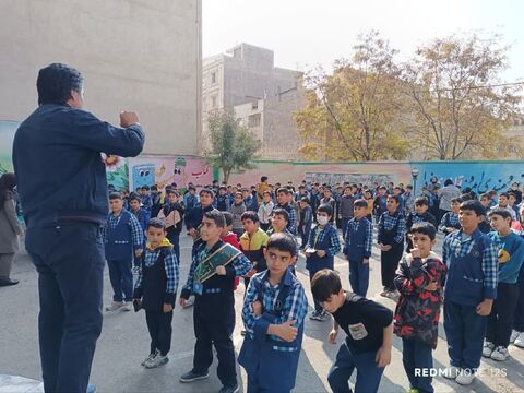 کتابخانه سیار روستایی کانون پرورش فکری کودکان و نوجوانان استان البرز در «هفته کتاب و کتابخوانی»