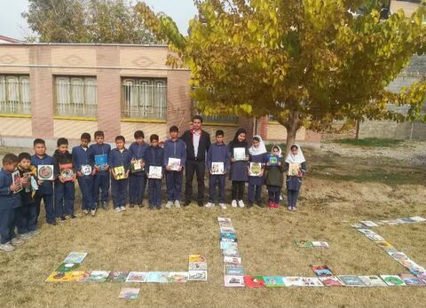 کتابخانه سیار روستایی کانون پرورش فکری کودکان و نوجوانان استان البرز در «هفته کتاب و کتابخوانی»