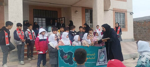 مناطق کم‌برخوردار اردبیل میزبان کاروان «پیک امید» در هفته کتاب