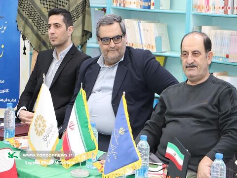 برنامه‌ی ادبی دوپنجره کانون گلستان با حضور محمود پوروهاب(۲)