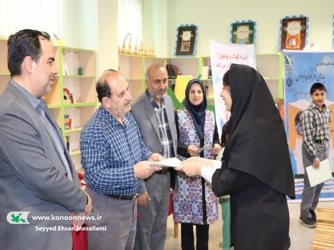 برنامه‌ی ادبی دوپنجره کانون گلستان با حضور محمود پوروهاب(۲)