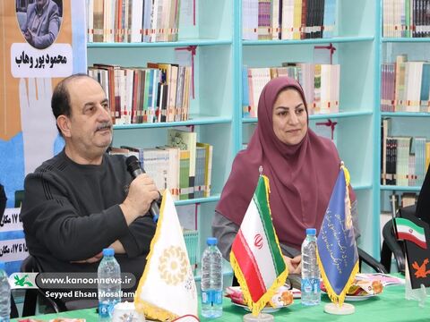 برنامه‌ی ادبی دوپنجره کانون گلستان با حضور محمود پوروهاب(۲)