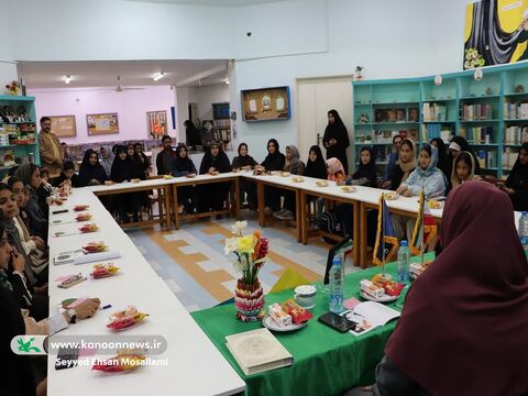 برنامه‌ی ادبی دوپنجره کانون گلستان با حضور محمود پوروهاب(۲)