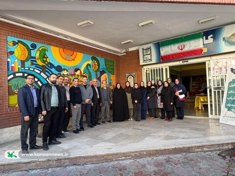 برنامه‌ی ادبی دوپنجره کانون گلستان با حضور محمود پوروهاب(۲)