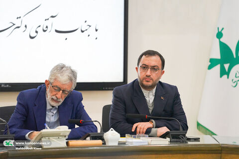 دوره آموزشی باشگاه شعر قاف کانون در تهران