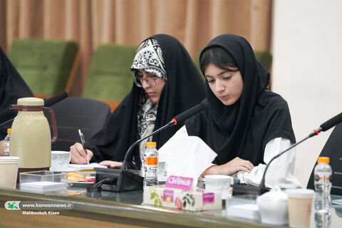 دوره آموزشی باشگاه شعر قاف کانون در تهران