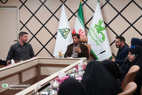 دوره آموزشی باشگاه شعر قاف کانون در تهران