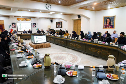 دوره آموزشی باشگاه شعر قاف کانون در تهران