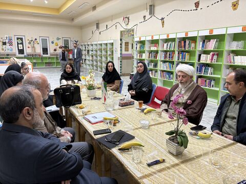 سفر معاونان و مدیران کانون  به استان سمنان