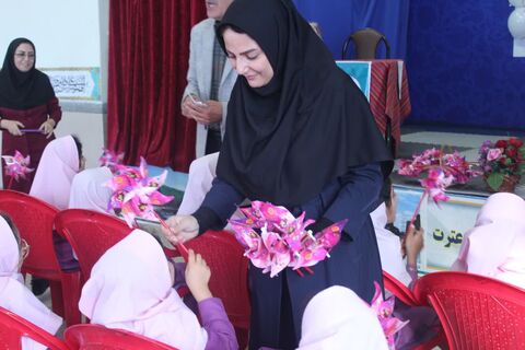 هفته کتاب و کتاب خوانی در مراکز کانون پرورش فکری کودکان و نوجوانان استان آذربایجان غربی