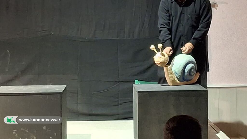 اجرای نمایش «هاپولری» هنرمندان نابینا و کمبینا در گنبدکاووس