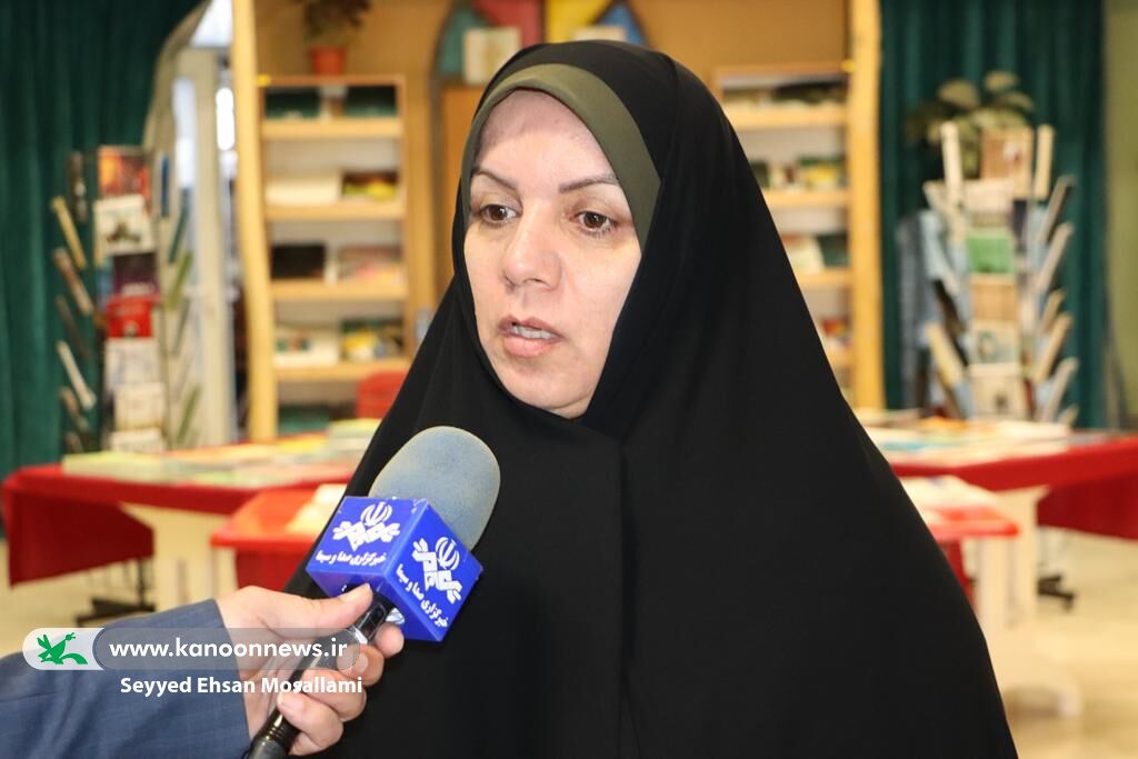 آیین رونمایی از جدیدترین تقریظ رهبری در هفته کتاب