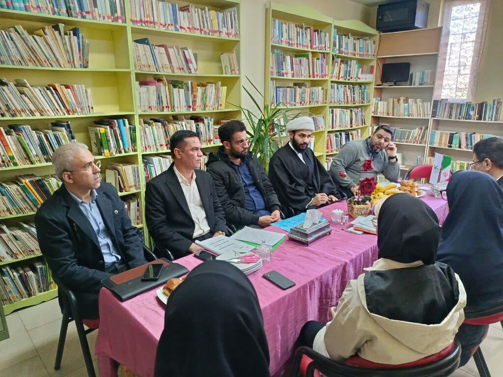 بازدید معاون توسعه کانون از مرکز فرهنگی و ‌هنری شماره ۲شاهرود