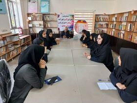 برگزاری انجمن شعر در مرکز آبدانان