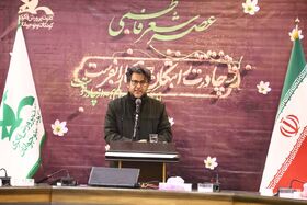 شعرخوانی سیدوحید سمنانی( شاعر) در ویژه‌برنامه «عصر شعر فاطمی» کانون پرورش فکری کودکان و نوجوانان