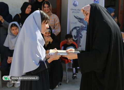 نشست ادبی "سیمرغ" به روایت تصویر