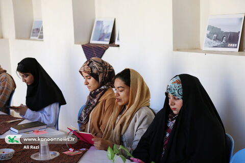 نشست ادبی "سیمرغ" به روایت تصویر