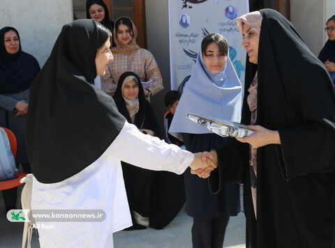 نشست ادبی "سیمرغ" به روایت تصویر