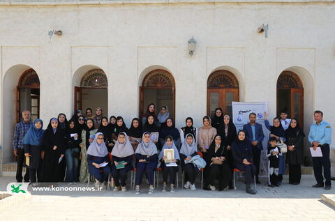 نشست ادبی "سیمرغ" به روایت تصویر