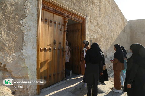 نشست ادبی "سیمرغ" به روایت تصویر