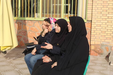 بازدید مدیرکل کانون استان از بخش های مختلف مرکز مجتمع تبریز   و گفت و گوی صمیمی با والدین اعضا مرکز و تشویق و ترغیب آنها به شرکت در جشنواره  قصه گویی.«پنجشنبه 29 آبان 1404»